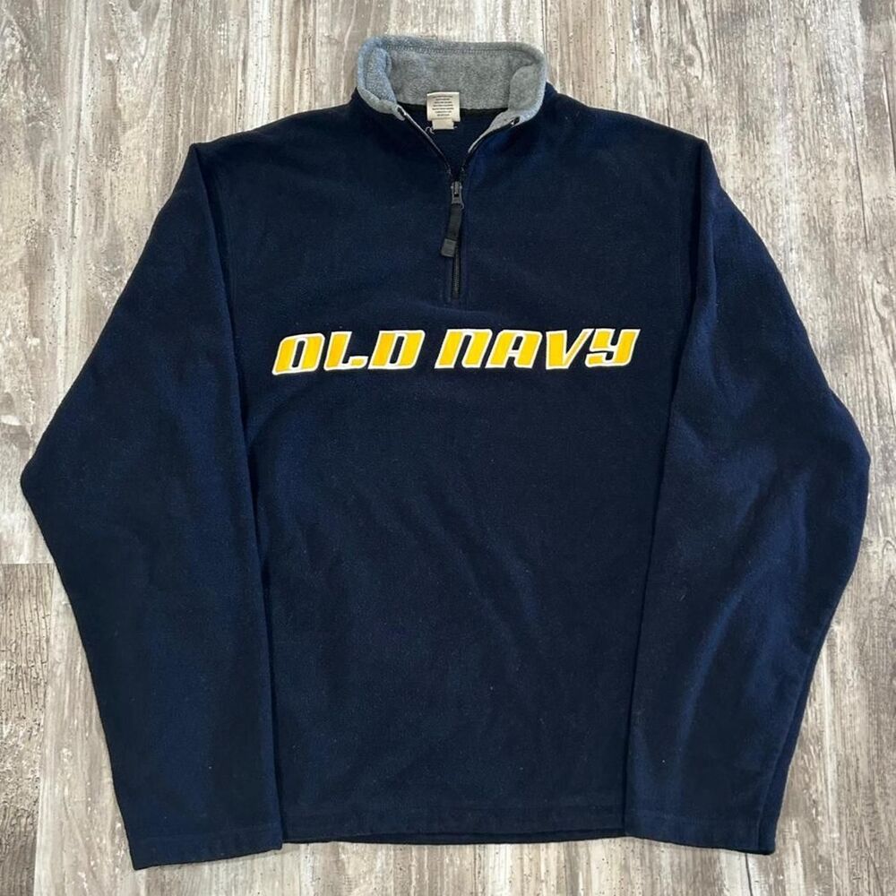 Authentic Vintage 90s/2000s Men’s Old Navy retro sportswear gorpcore navy quarte